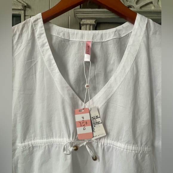 Pilyq Girls’ Beach Coverup with Rainbow Pompoms - Picture 3 of 9